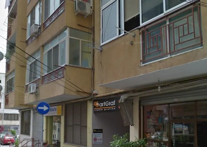 Bani's Cozy Lovely شقة تيرانا